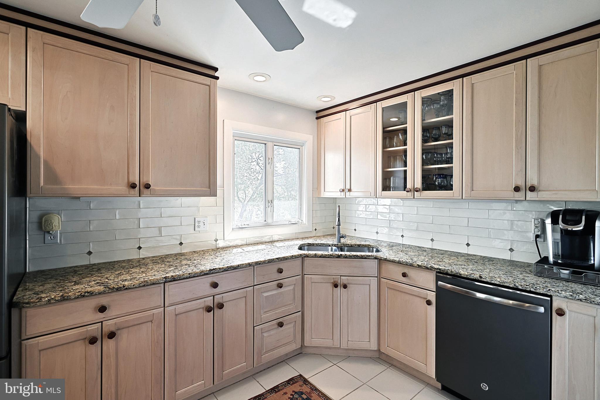 1495 Bonbar Road York, PA 17403 - Photo 9 of 43 Gallery Image 9
