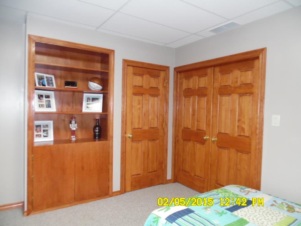 604 South Buckingham Road Yorktown, IN 47396 - Photo 8 of 29 Gallery Image 8