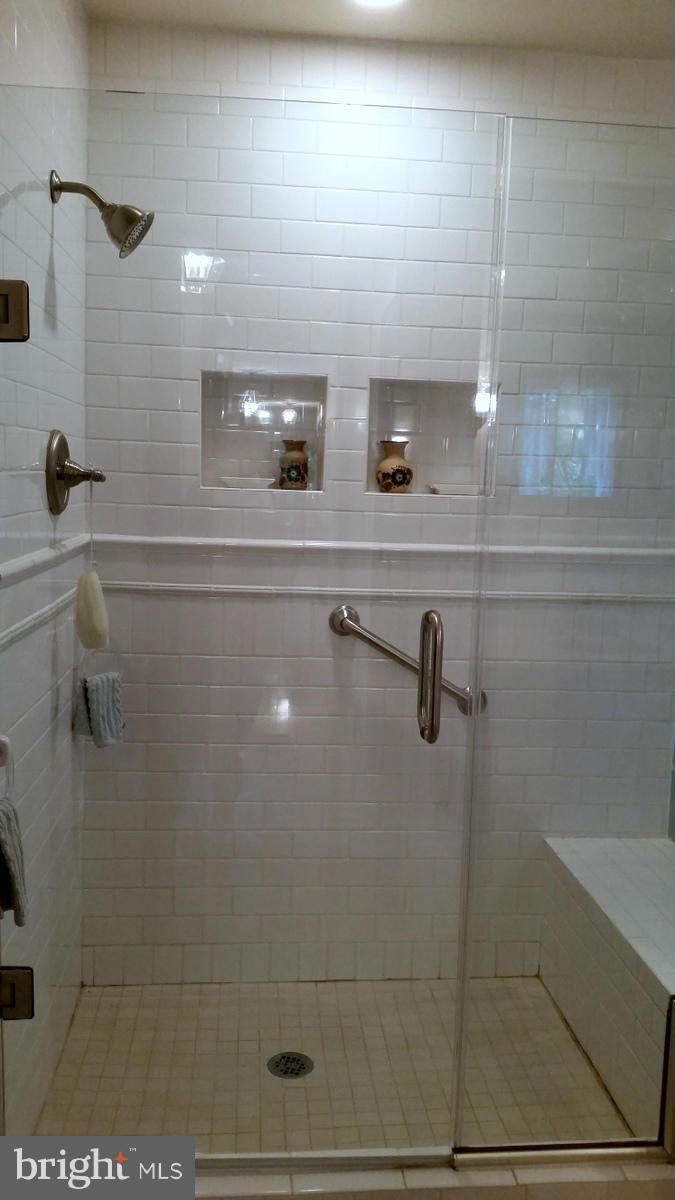 3370 Florence Road Woodbine, MD 21797 - Photo 12 of 29 Bath (Master)