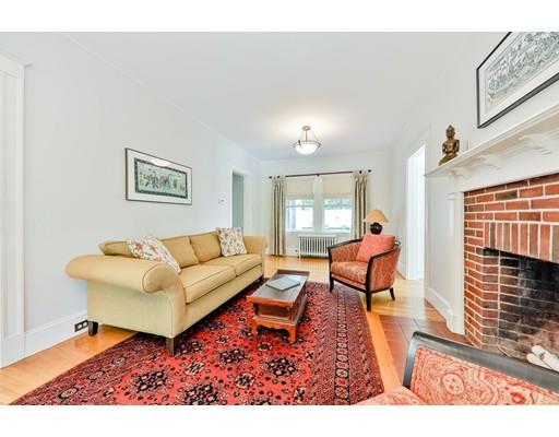 9 Lochland Road Boston, MA 02136 - Photo 6 of 29 Gallery Image 6