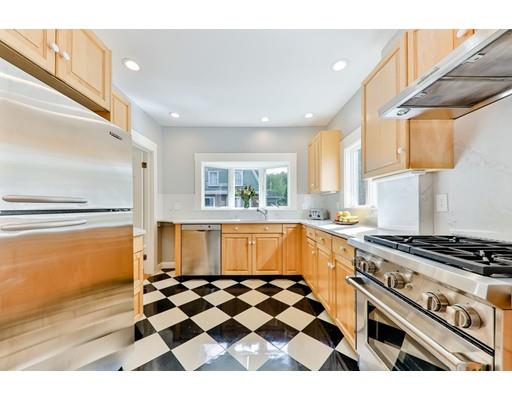 9 Lochland Road Boston, MA 02136 - Photo 9 of 29 Gallery Image 9