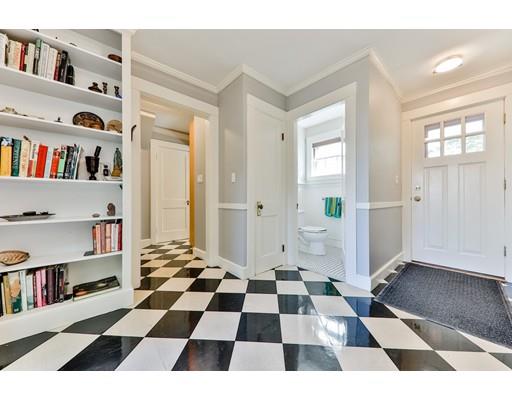 9 Lochland Road Boston, MA 02136 - Photo 10 of 29 Gallery Image 10