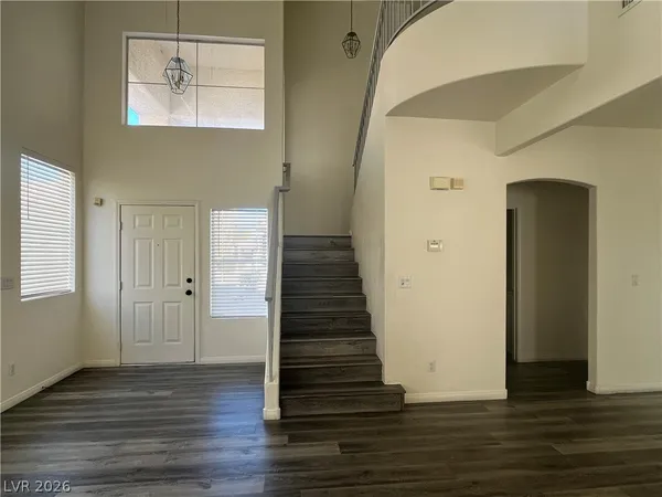 $2,200 | 7891 Delta Oak Court, Las Vegas, NV 89147