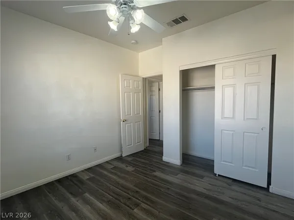 $2,200 | 7891 Delta Oak Court, Las Vegas, NV 89147