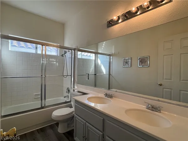 $2,200 | 7891 Delta Oak Court, Las Vegas, NV 89147