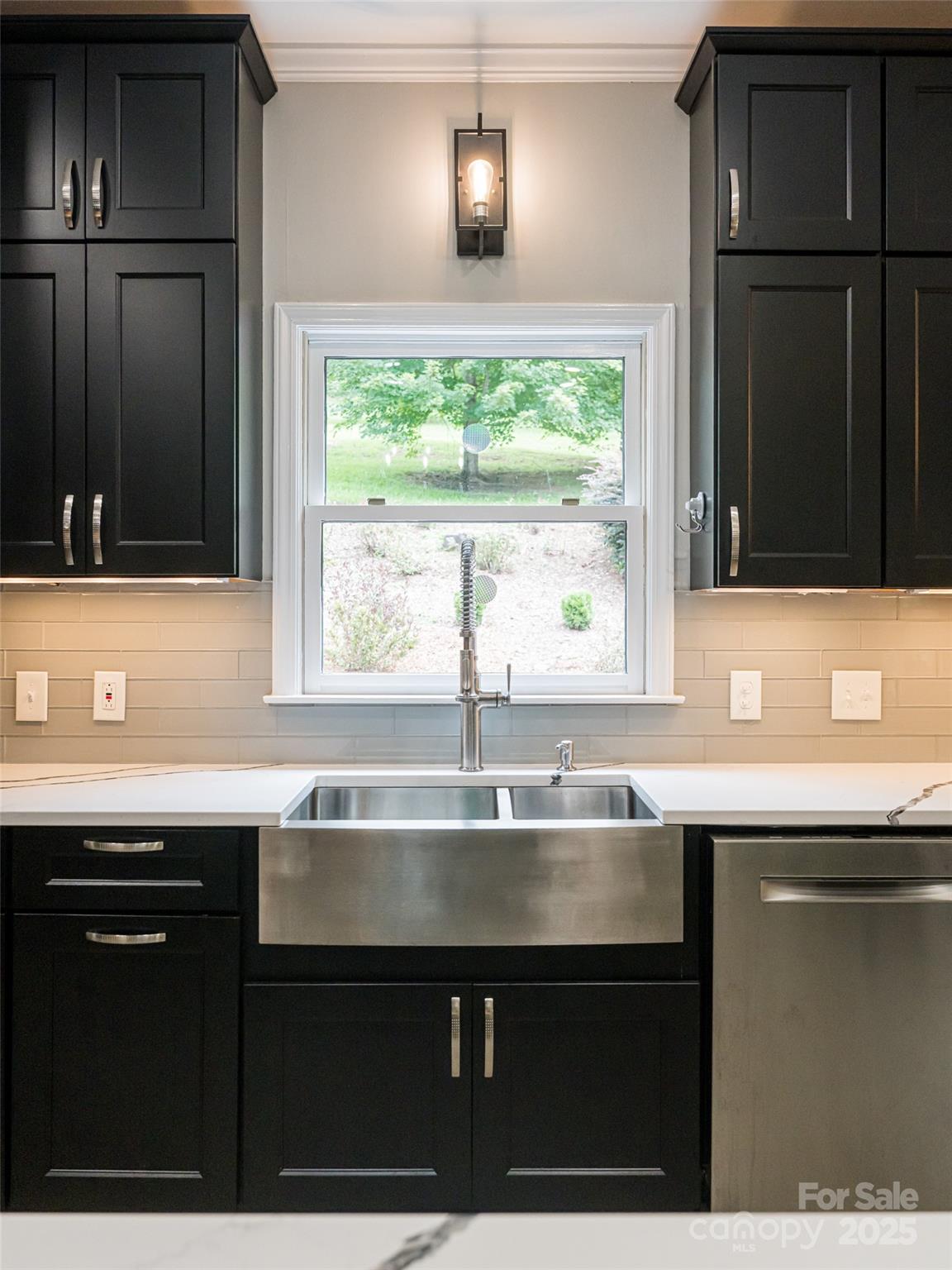 91 Carter Cove Road Asheville, NC 28804 - Photo 19 of 48