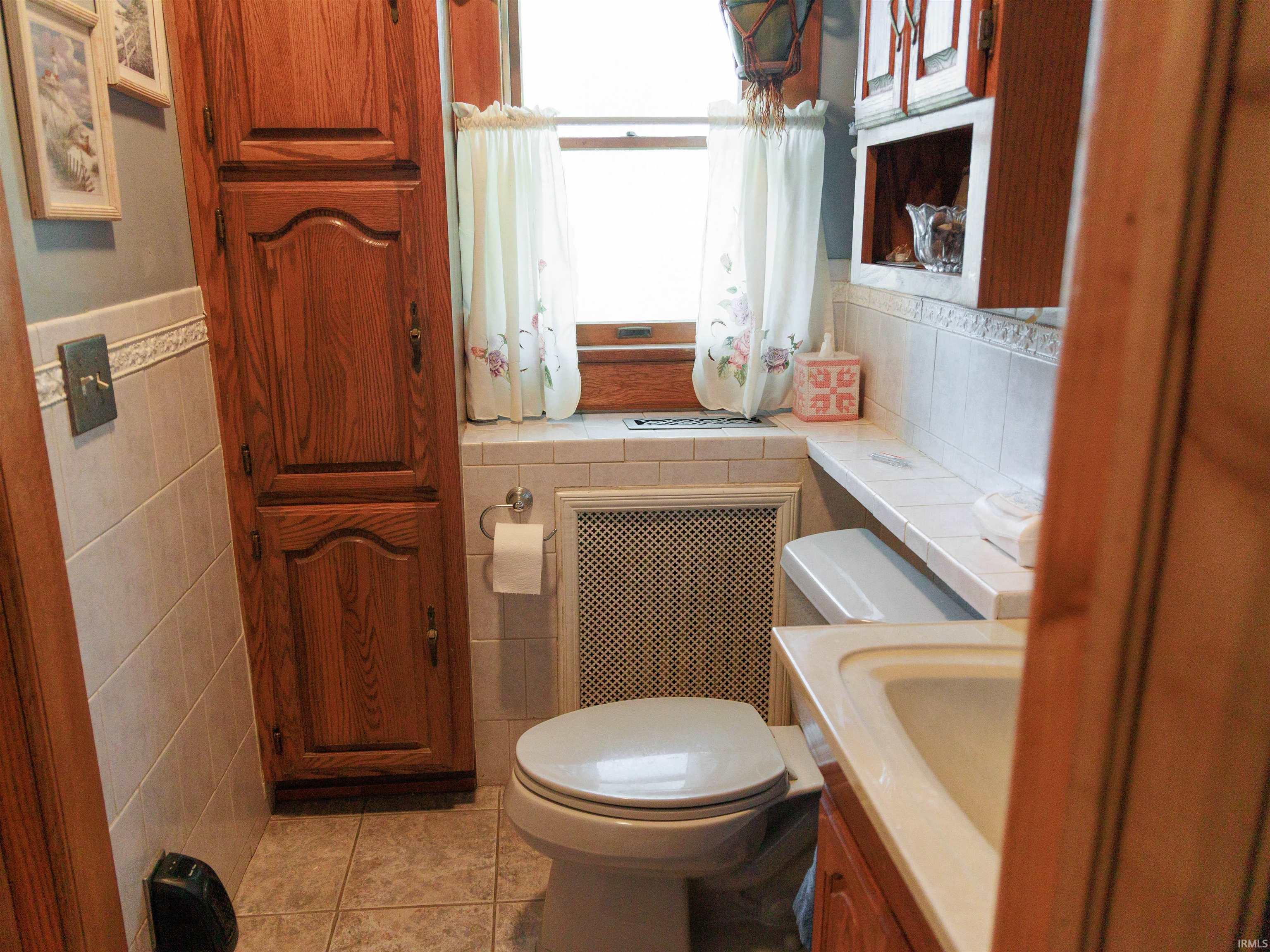 428 Bates Street Logansport, IN 46947 - Photo 19 of 36