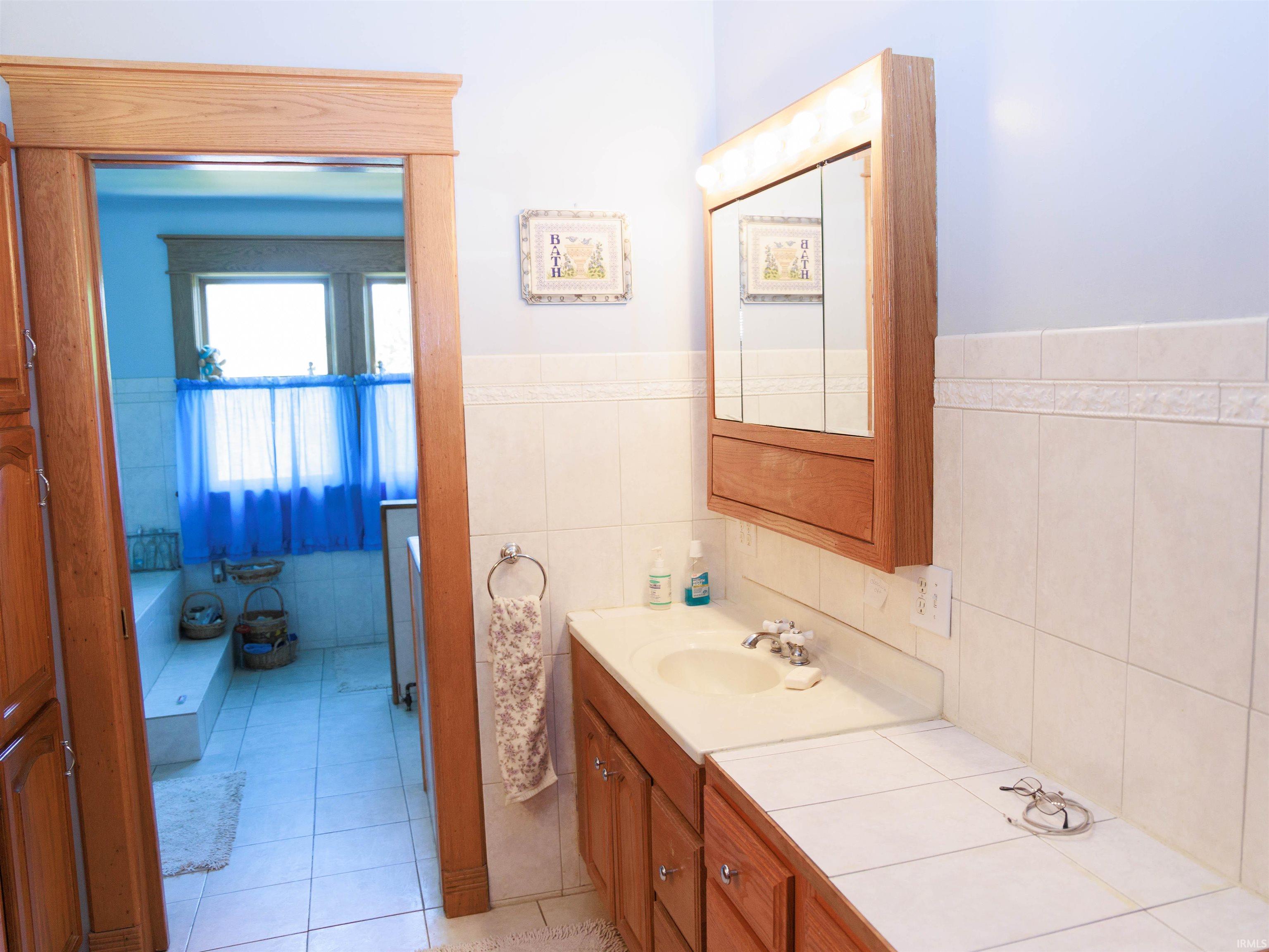 428 Bates Street Logansport, IN 46947 - Photo 20 of 36