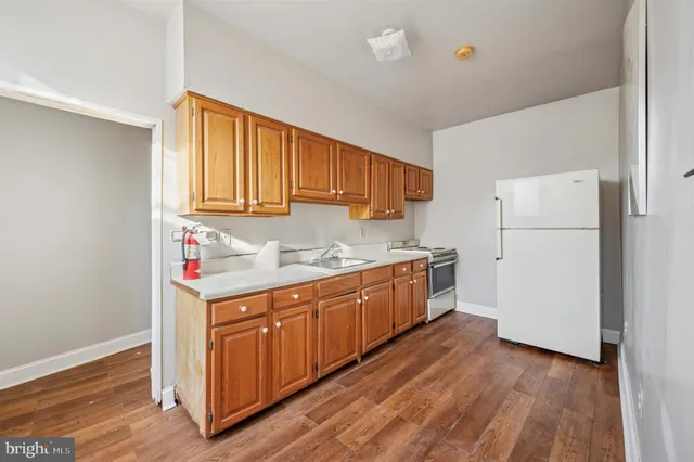 $229,000 | 4087 West Ford Road, Philadelphia, PA 19131