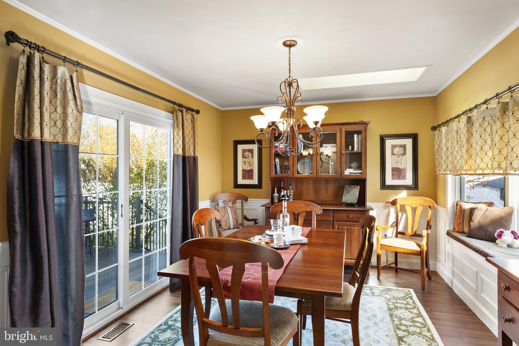 72 North Chester Avenue Riverside, NJ 08075 - Photo 13 of 29 Dining Room