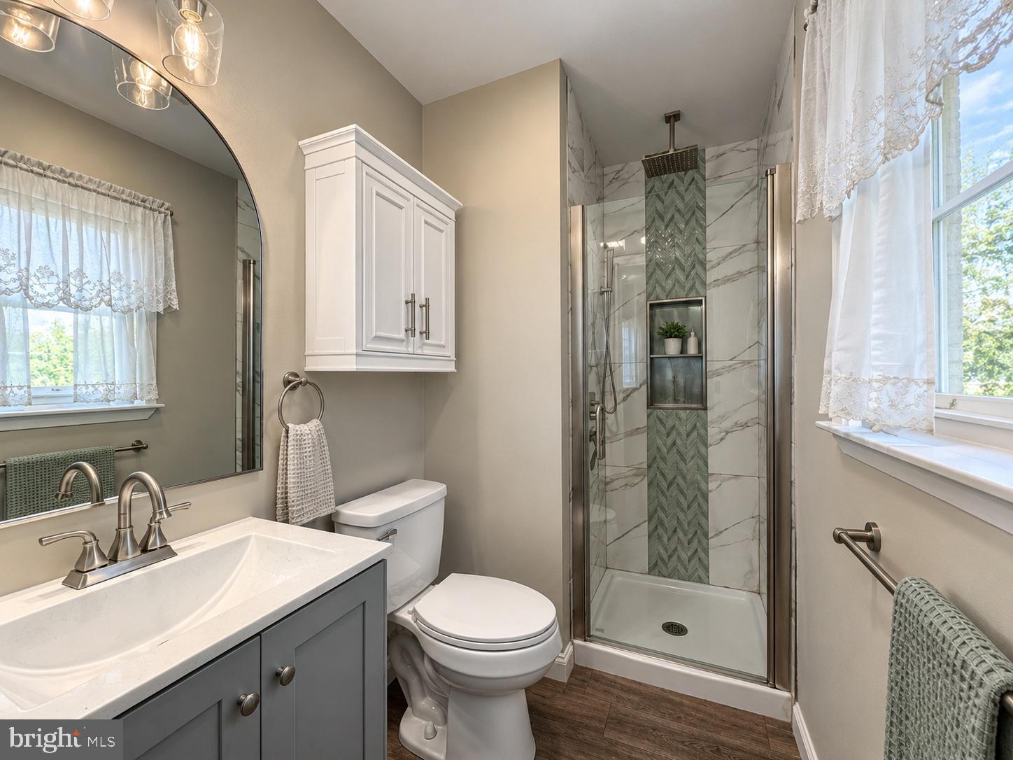 87 Hillside Drive Reedsville, PA 17084 - Photo 16 of 22 Primary en-suite full bath