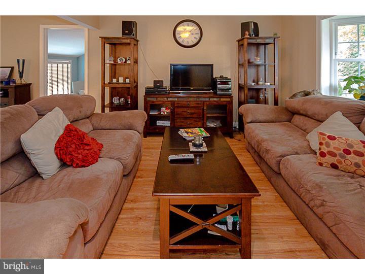 400 Crescent Road Hatboro, PA 19040 - Photo 7 of 23 Great Room