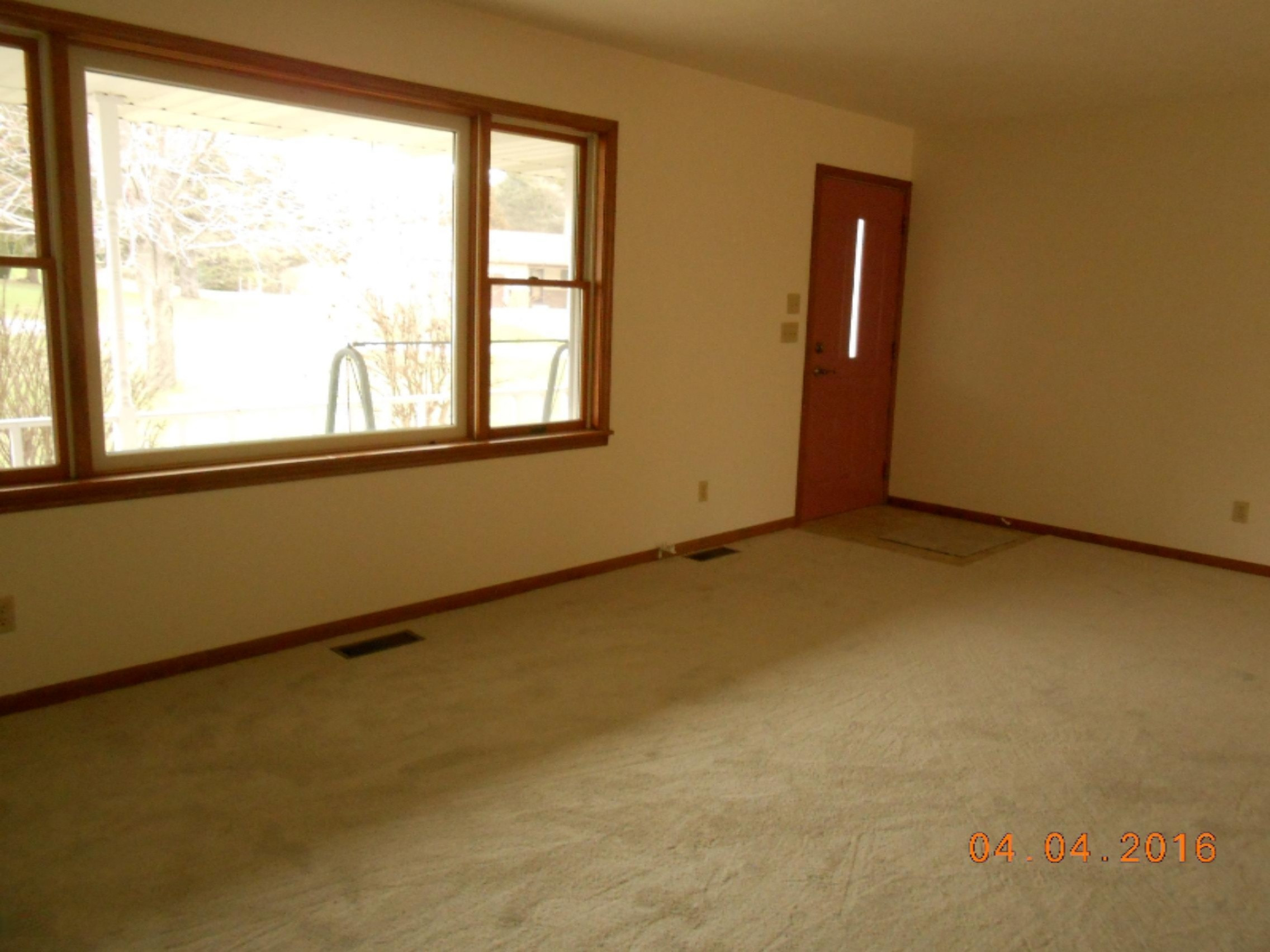 6164 Scherr Road Berrien Springs, MI 49103 - Photo 7 of 13 DSCN1891