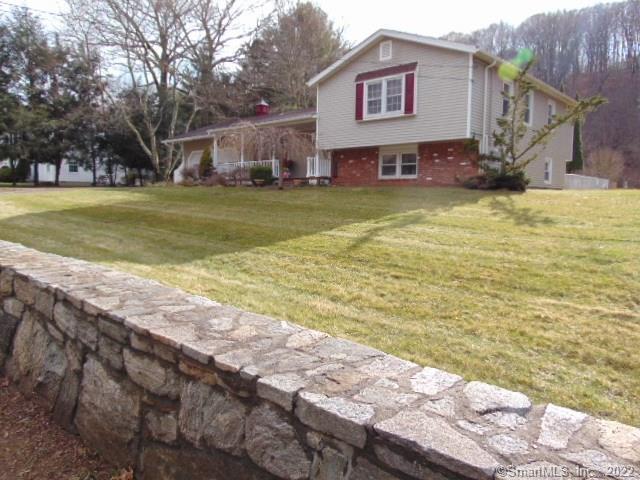 31 Fairfield Road Oxford, CT 06478 - Photo 1 of 1