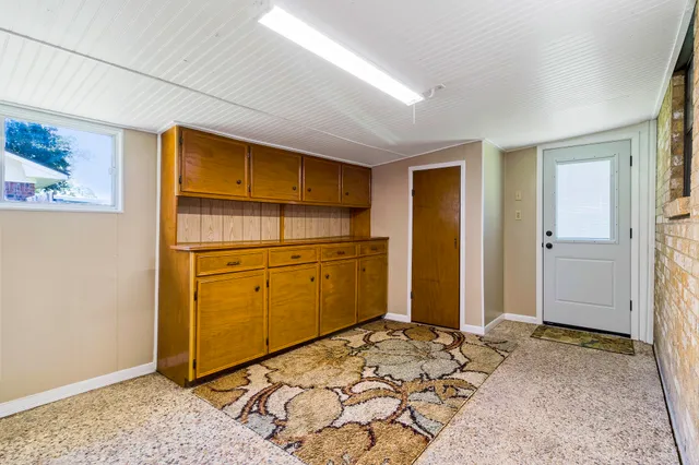 $240,000 | 108 West Viser Street, Madisonville, TX 77864