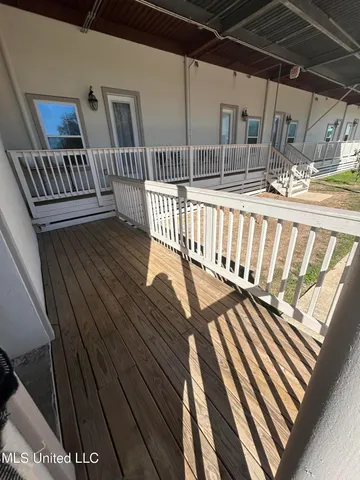 $1,300 | 902 Howard Avenue, Unit 6, Biloxi, MS 39530