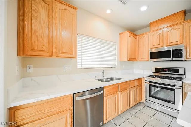 $2,535 | 764 La Tosca Street, Las Vegas, NV 89138