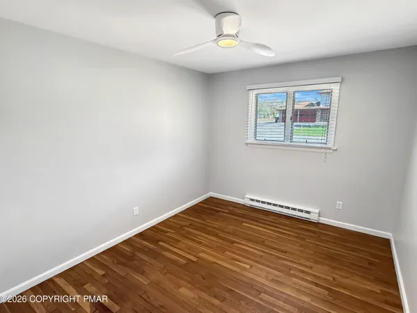 $2,850 | 308 Hemlock Lane, Stroudsburg, PA 18360