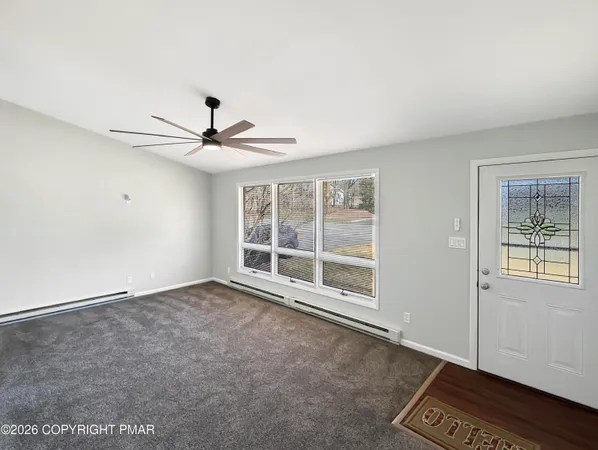 $2,850 | 308 Hemlock Lane, Stroudsburg, PA 18360