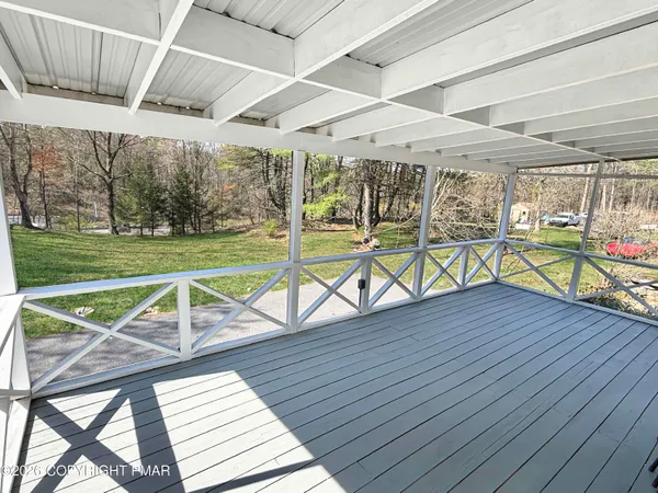 $2,850 | 308 Hemlock Lane, Stroudsburg, PA 18360