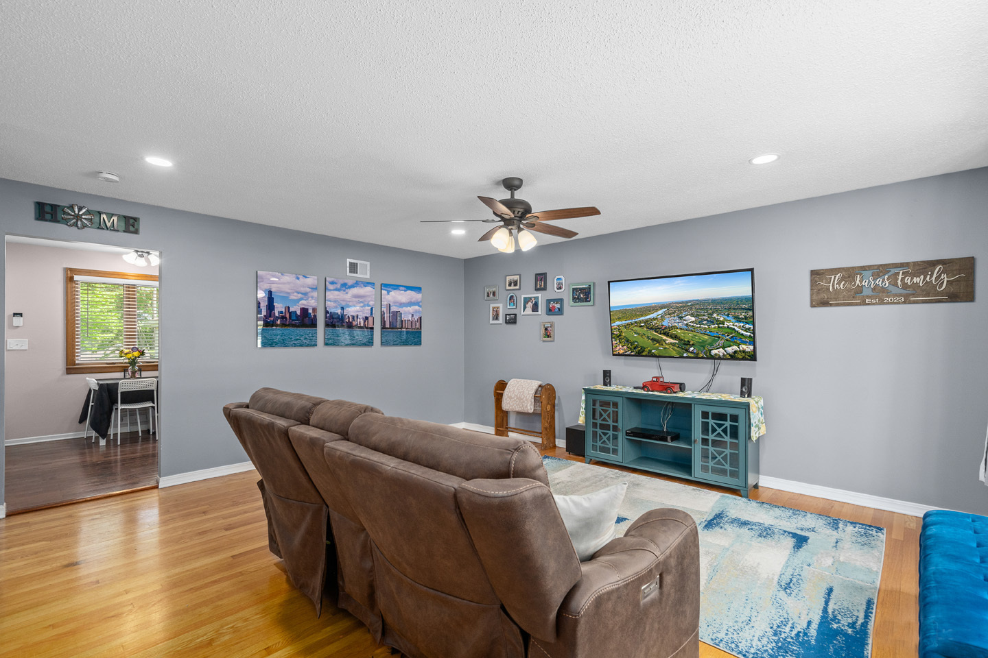 247 East Schick Road Bloomingdale, IL 60108 - Photo 11 of 26