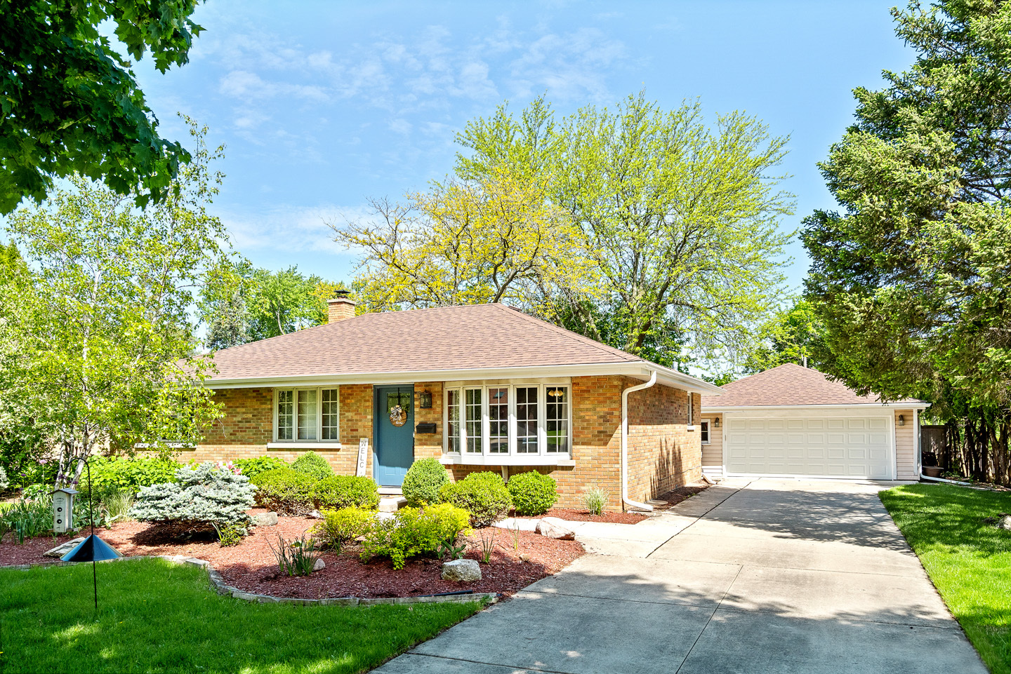 247 East Schick Road Bloomingdale, IL 60108 - Photo 7 of 26