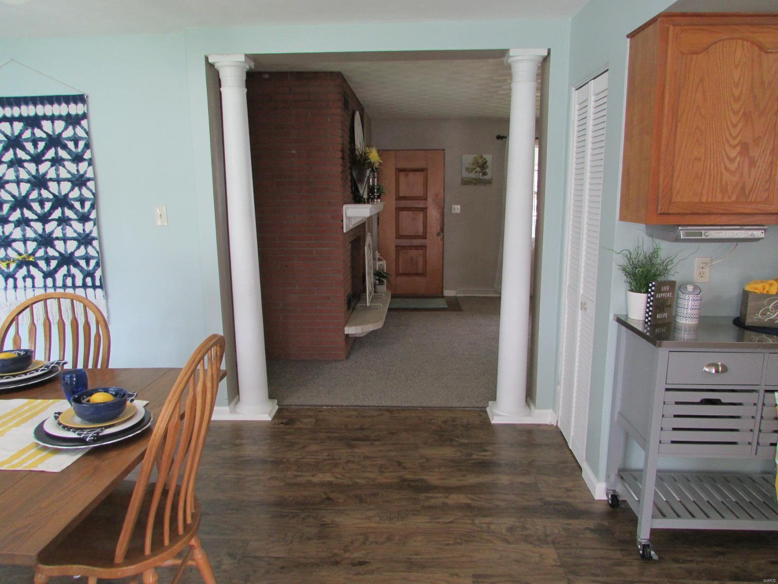 202 Doerr Street Roxana, IL 62084 - Photo 18 of 57