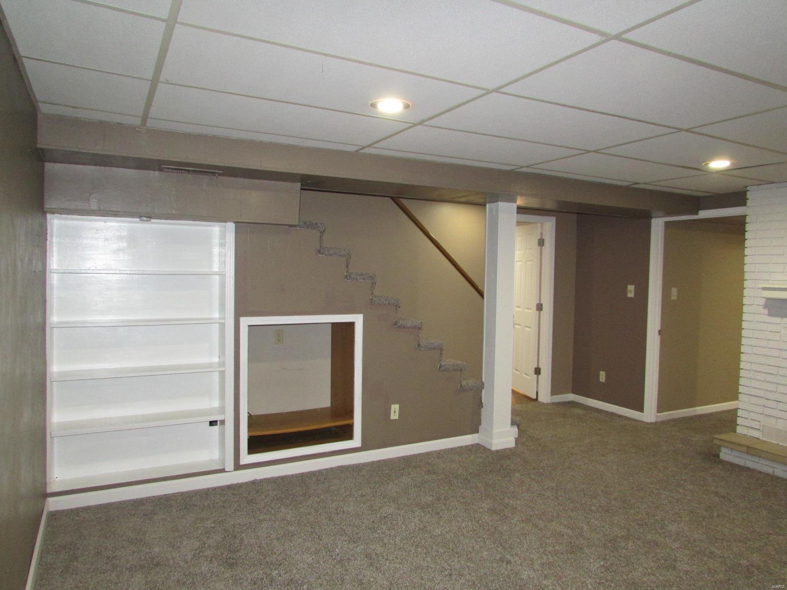 202 Doerr Street Roxana, IL 62084 - Photo 28 of 57