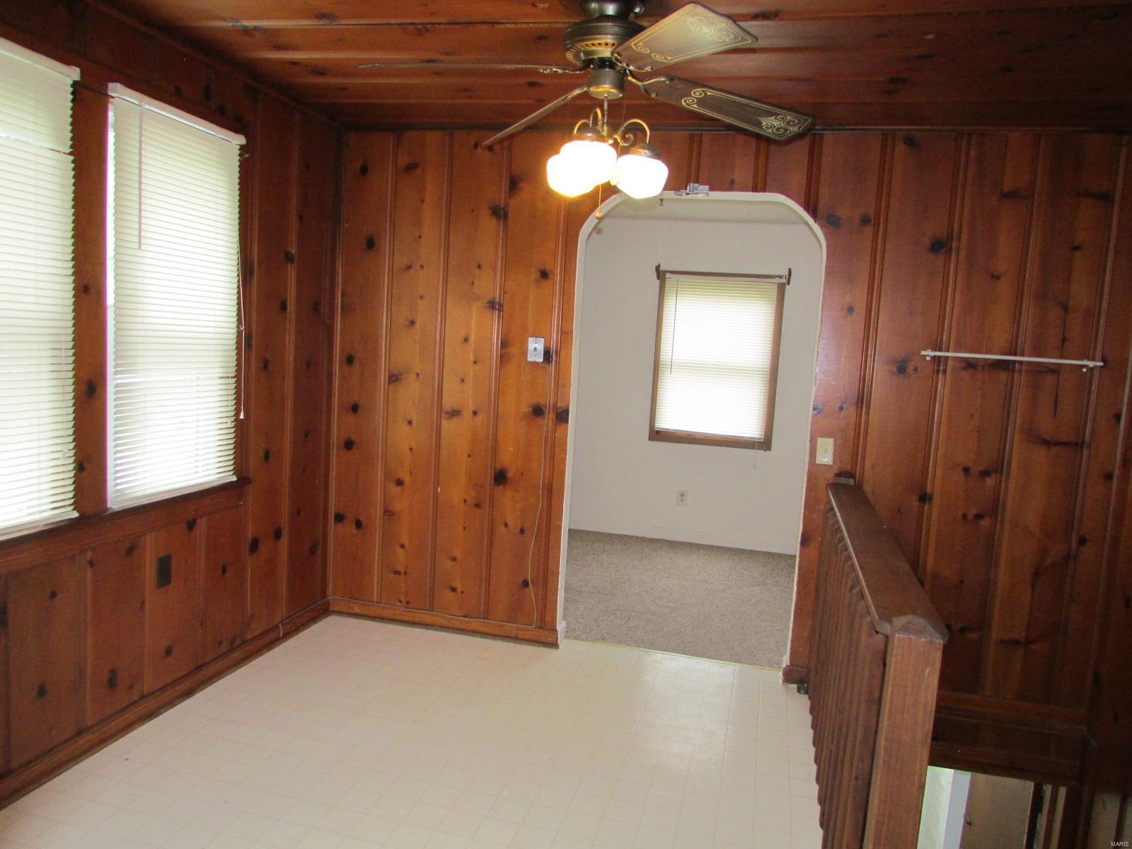 202 Doerr Street Roxana, IL 62084 - Photo 39 of 57