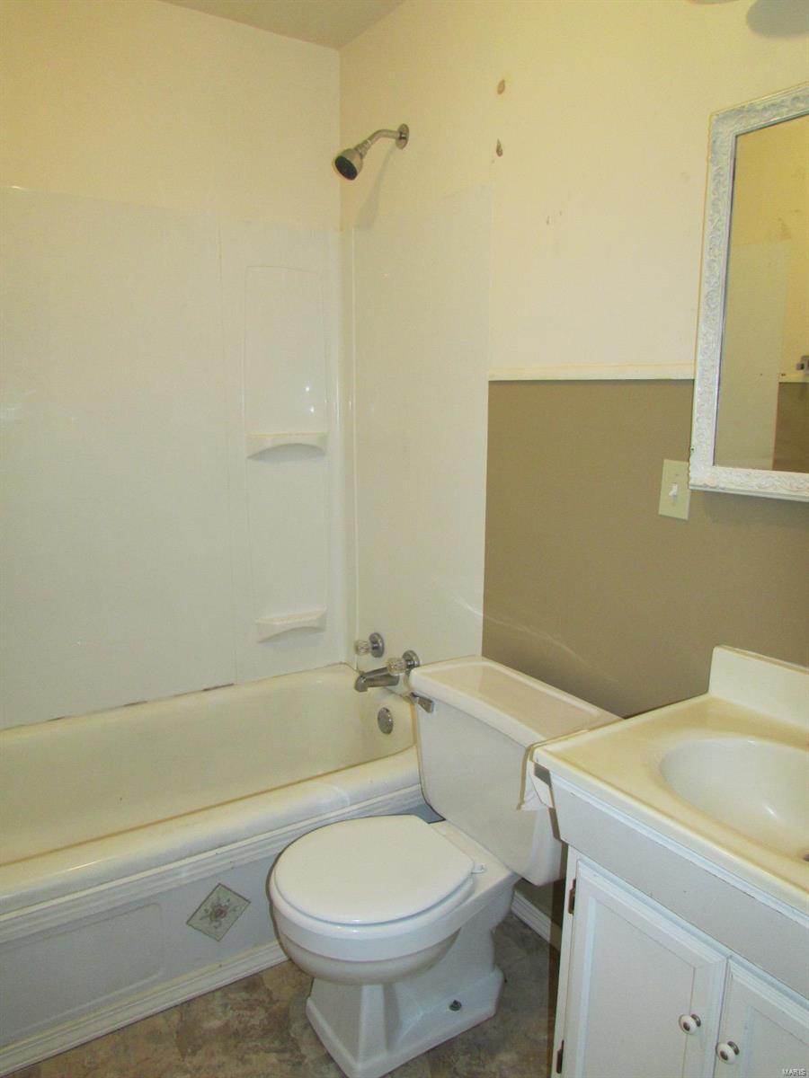 202 Doerr Street Roxana, IL 62084 - Photo 44 of 57