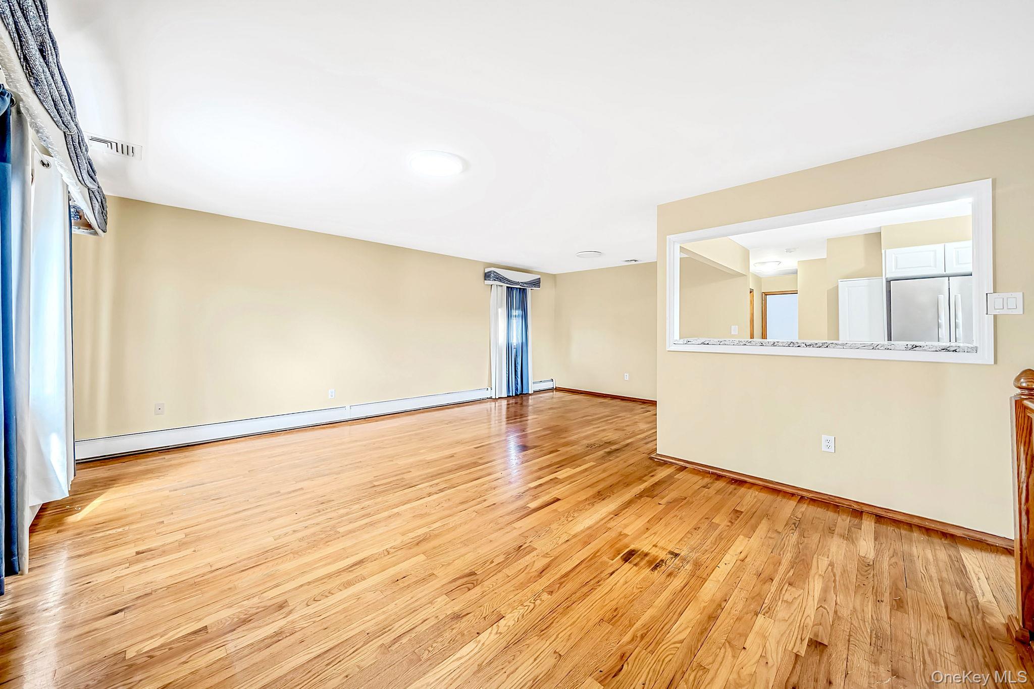 263 Commack Road Deer Park, NY 11729 - Photo 9 of 24 Gallery Image 9