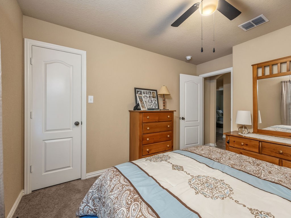 15810 Cardinal Point Selma, TX 78154 - Photo 7 of 21
