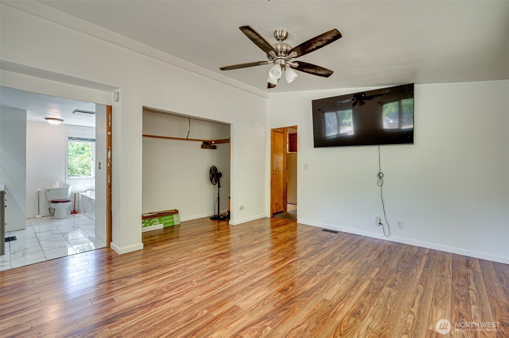 5530 Lewis River Road Ariel, WA 98603 - Photo 13 of 38 Gallery Image 13