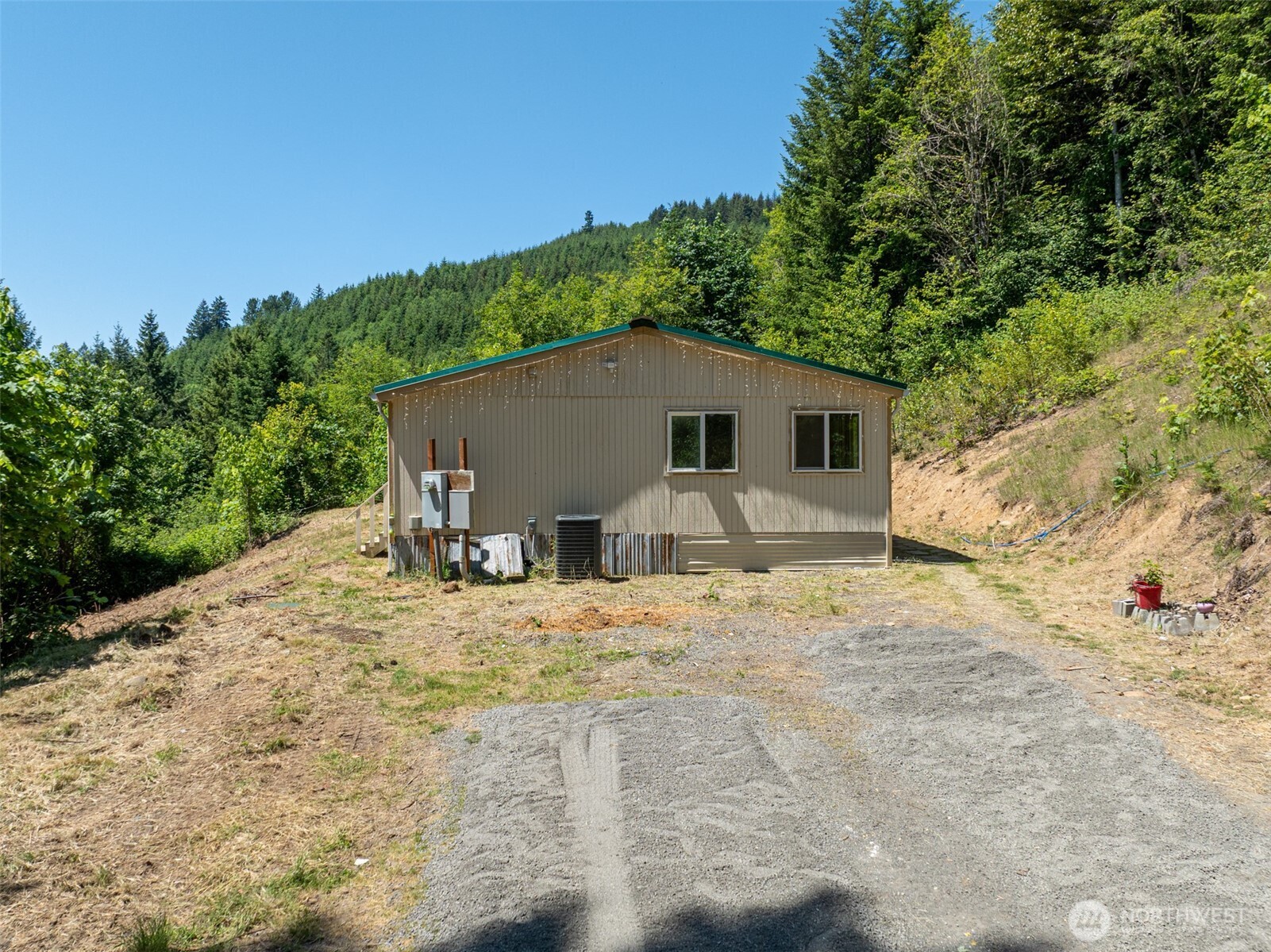 5530 Lewis River Road Ariel, WA 98603 - Photo 4 of 38 Gallery Image 4