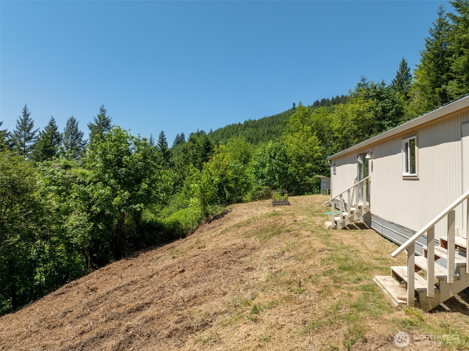5530 Lewis River Road Ariel, WA 98603 - Photo 7 of 38 Gallery Image 7
