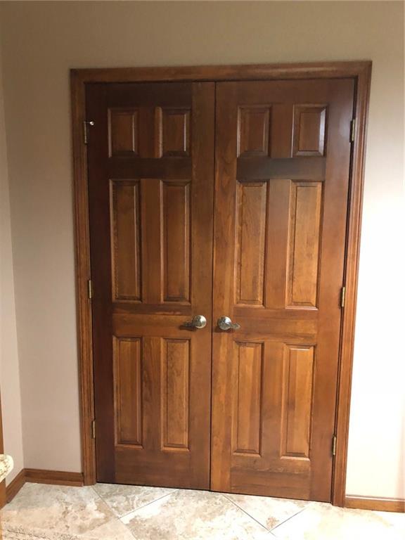 8920 Promontory Road Indianapolis, IN 46236 - Photo 11 of 29 Gallery Image 11