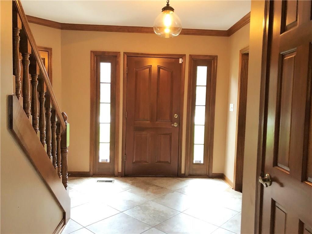 8920 Promontory Road Indianapolis, IN 46236 - Photo 4 of 29 Gallery Image 4