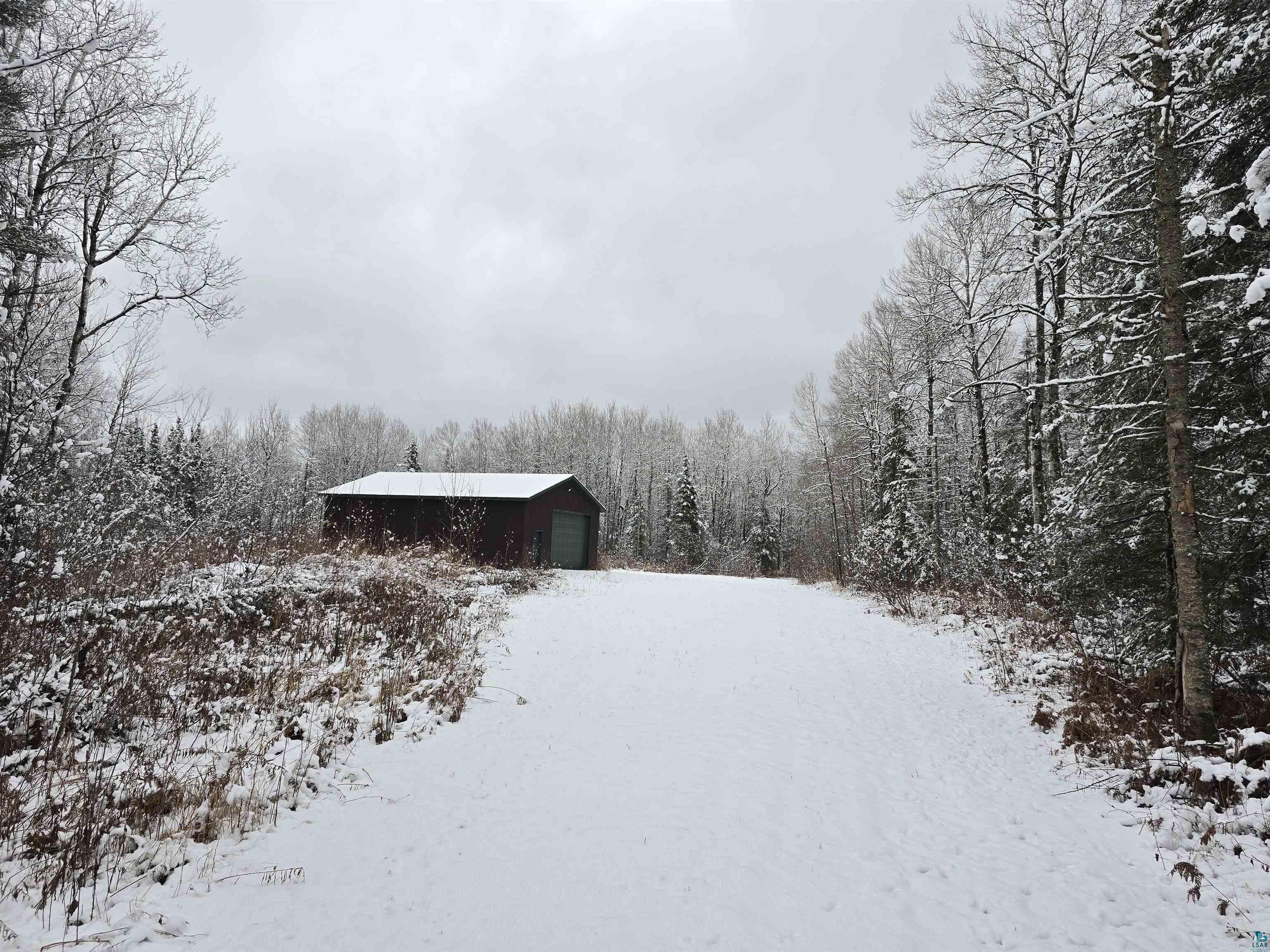 2798 East Pioneer Road Duluth, MN 55804 - Photo 1 of 21 40 x 30 Garage