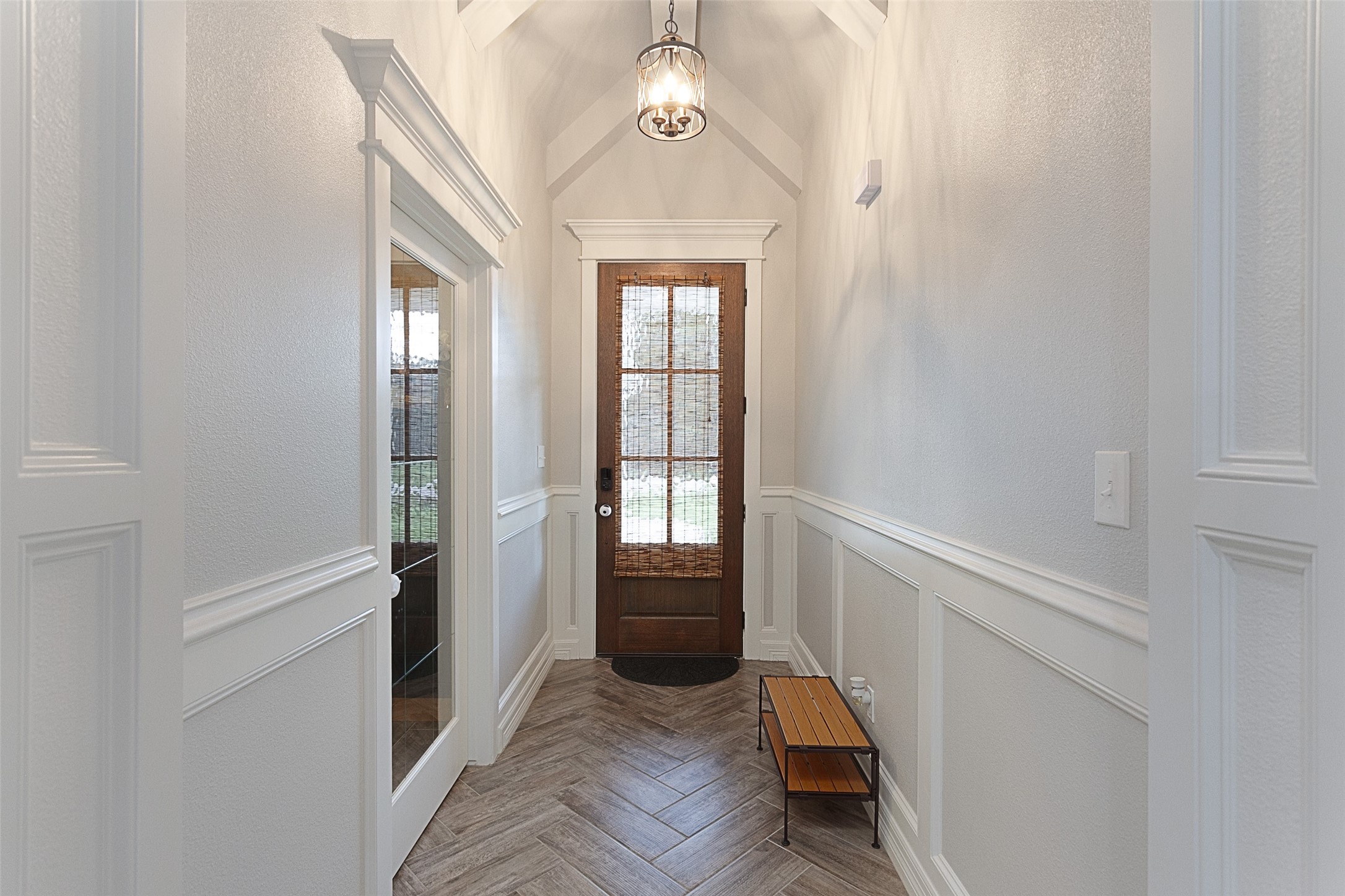 7495 Broussard Road Beaumont, TX 77713 - Photo 3 of 29