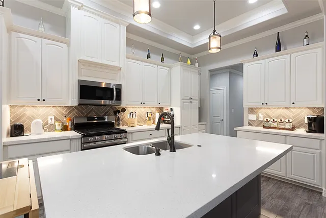 $332,000 | 7495 Broussard Road, Beaumont, TX 77713