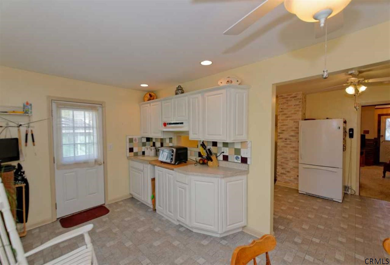315 Sullivan Road Schenectady, NY 12304 - Photo 15 of 25 Photo 15
