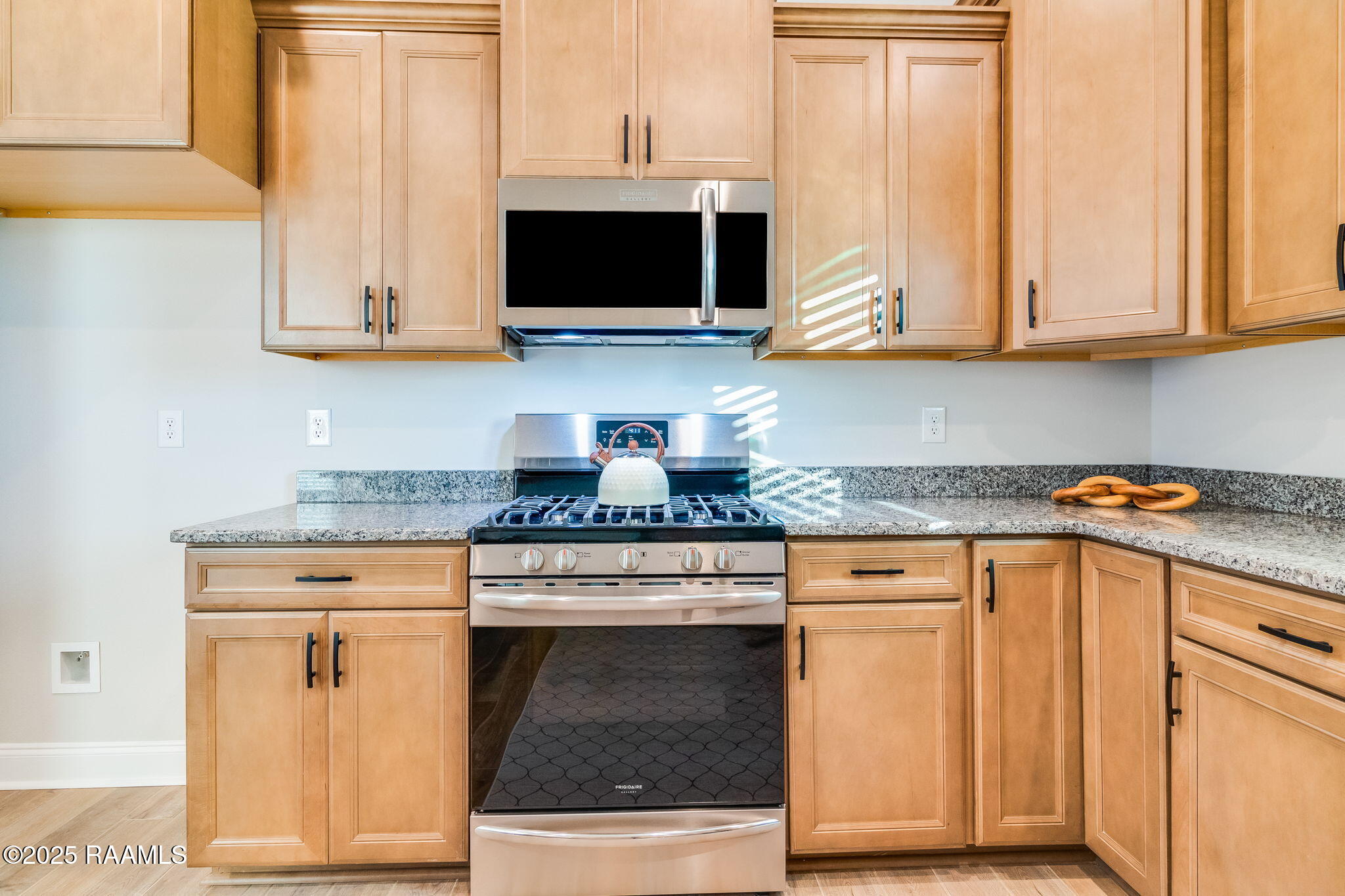 104 Ridley Lane Youngsville, LA 70592 - Photo 6 of 18 KITCHEN