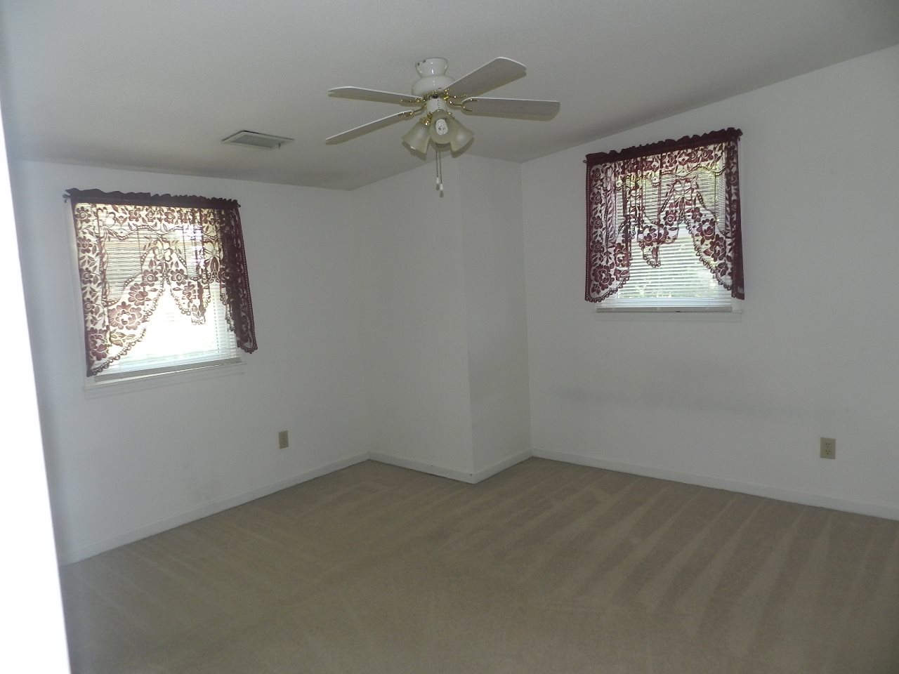 1509 West Rutledge Avenue Gaffney, SC 29341 - Photo 17 of 22