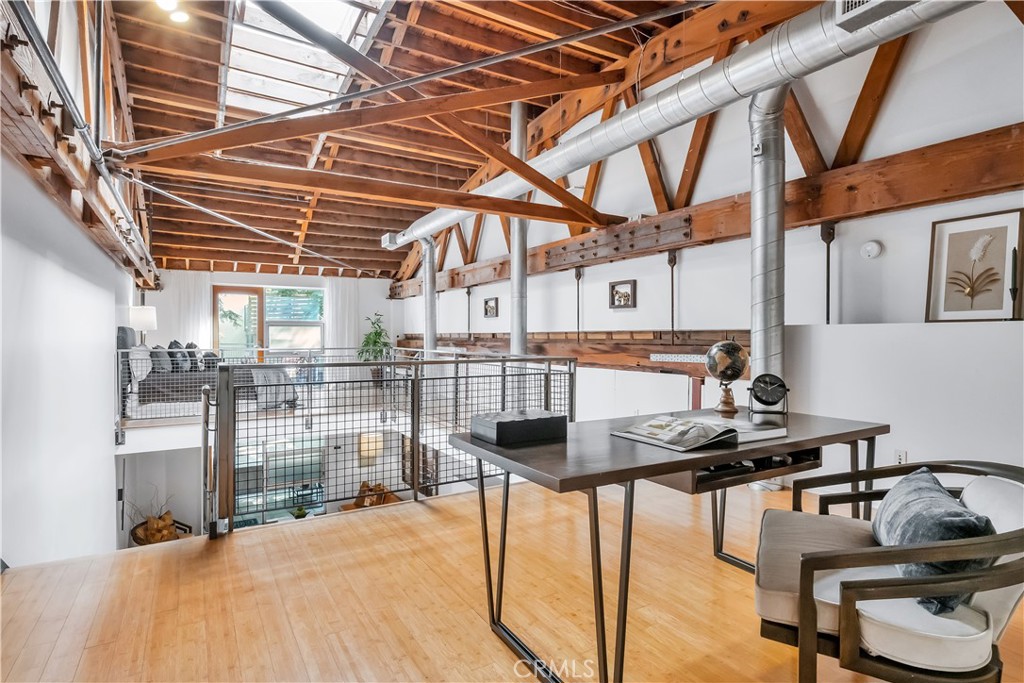 849 Pine Avenue, Unit C Long Beach, CA 90813 - Photo 31 of 63 x