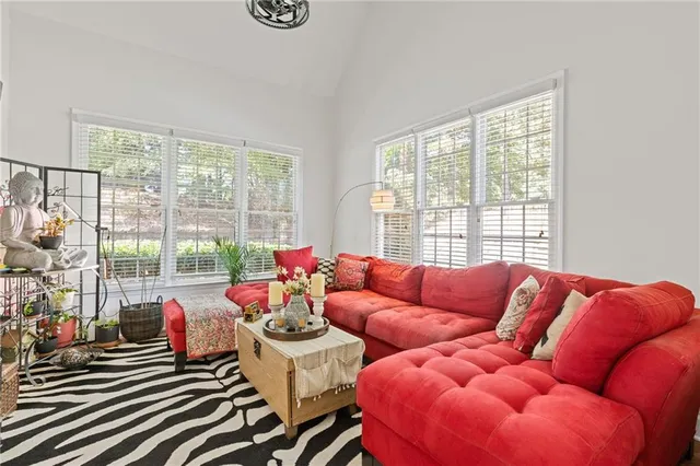 $350,000 | 2002 MacLand Square Drive, Unit 1, Marietta, GA 30064