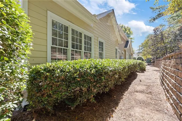 $350,000 | 2002 MacLand Square Drive, Unit 1, Marietta, GA 30064