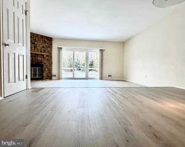 $4,000 | 12 Manor Drive, Princeton, NJ 08540