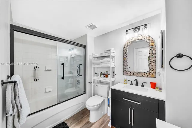 $499,990 | 255 Evernia Street, Unit 1421, West Palm Beach, FL 33401