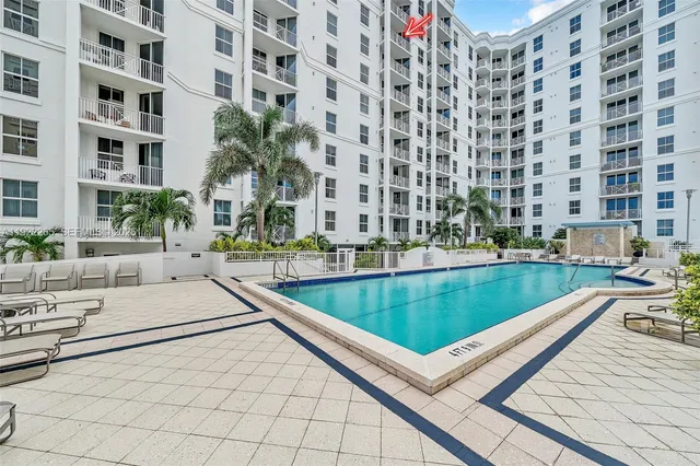 $499,990 | 255 Evernia Street, Unit 1421, West Palm Beach, FL 33401