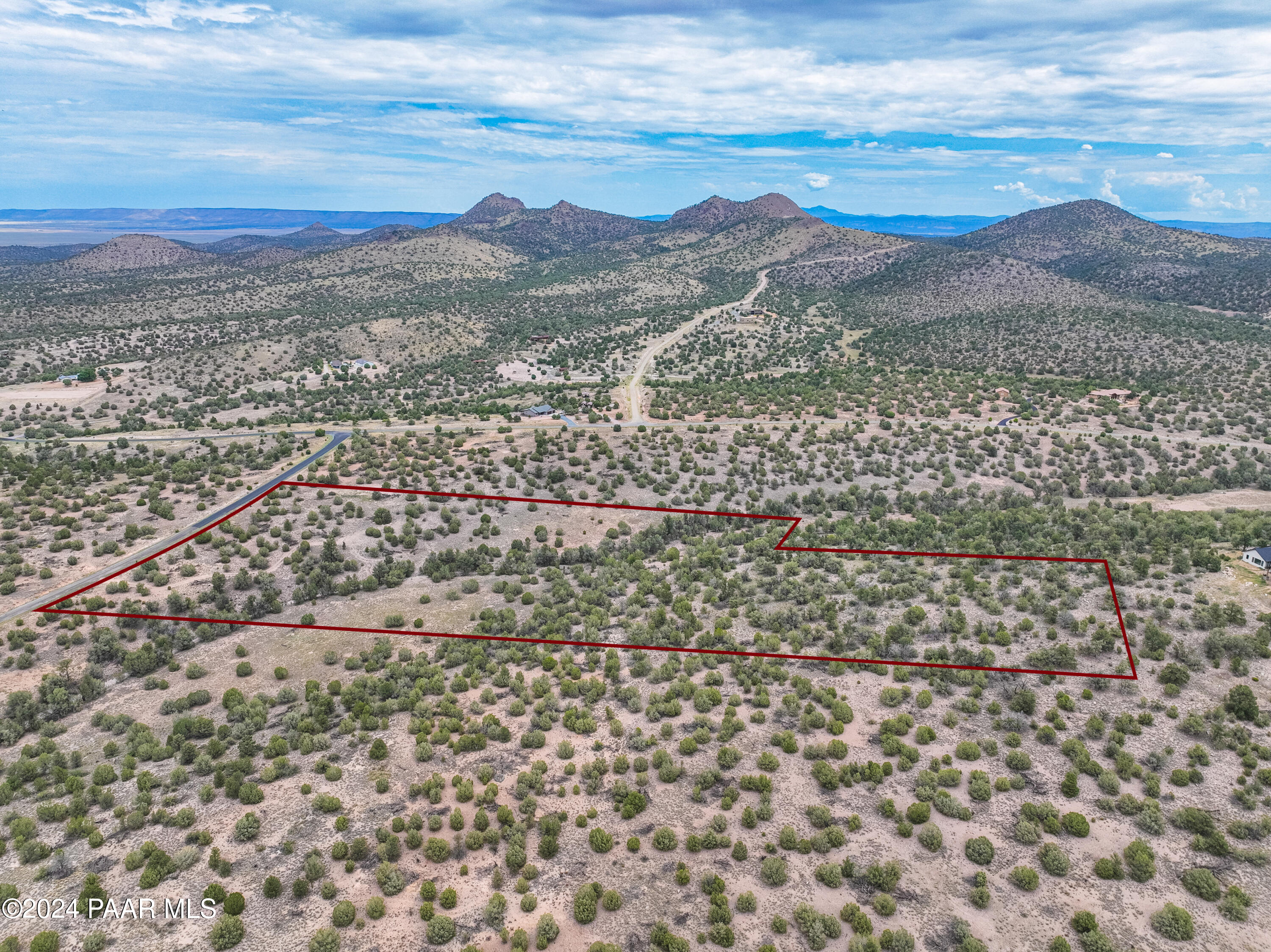 18801 Crossroads Ranch Road Prescott, AZ 86305 - Photo 8 of 37 a view of city and mountain